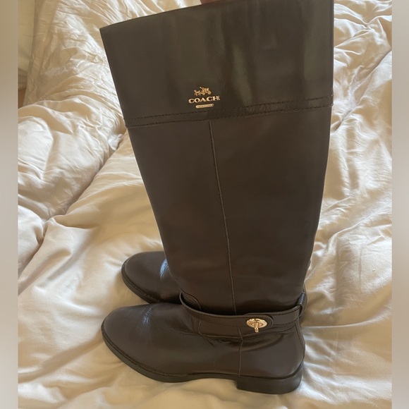 Coach Brown leather boots - Picture 2 of 10